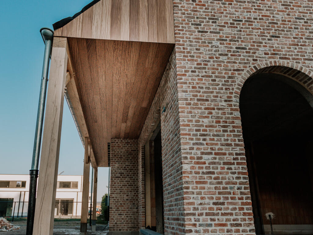 Houten overkapping terras in afrormosia en eik